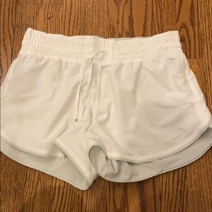 Lululemon choose a side short reversible 3”